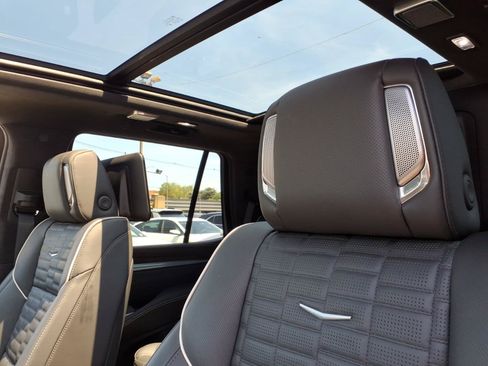 Certified 2026 Cadillac Escalade Platinum Luxury w/ LPO, Floor Liner Package AWD/4WD image 26