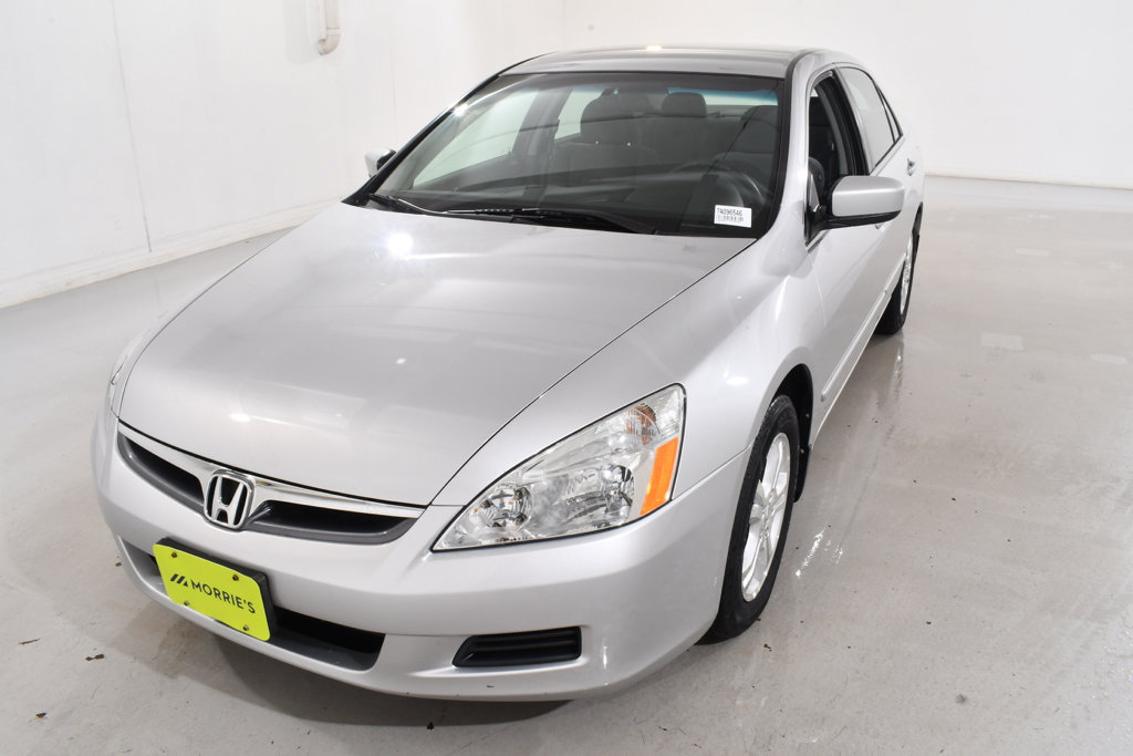 Used 2007 Honda Accord SE image 2