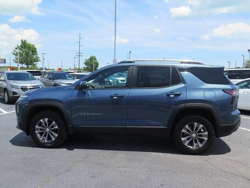 Used 2025 Chevrolet Equinox LT w/ Convenience Package II FWD image 6