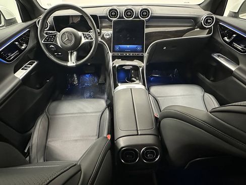 Certified 2025 Mercedes-Benz GLC 300 4MATIC image 26