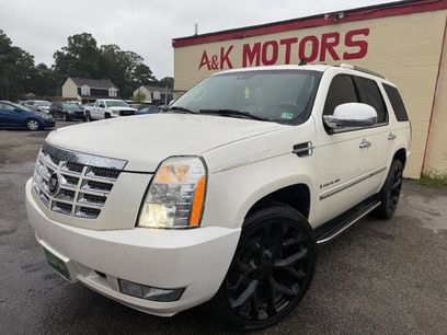 Used 2007 Cadillac Escalade 2WD w/ Information Package