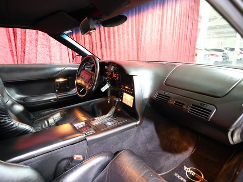 Used 1996 Chevrolet Corvette Convertible image 24