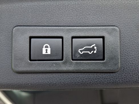 Used 2024 Subaru Ascent Touring AWD/4WD image 31