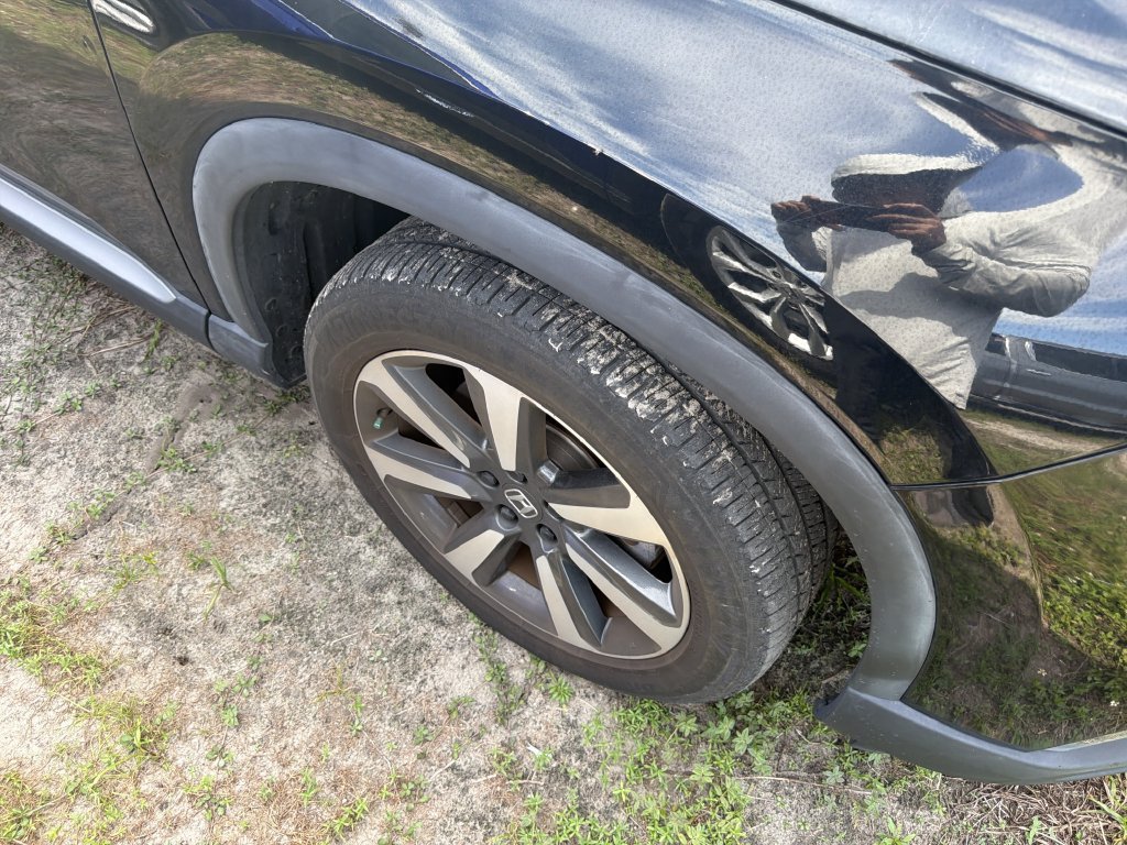 Used 2024 Honda Pilot Touring image 4