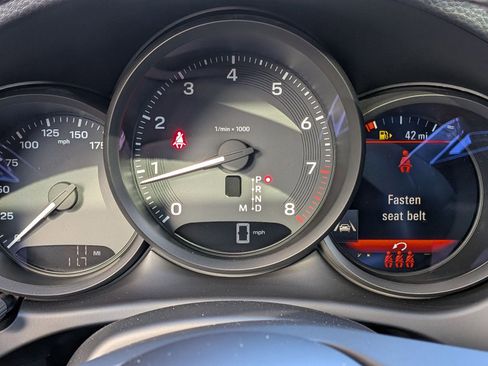 New 2026 Porsche Macan image 17