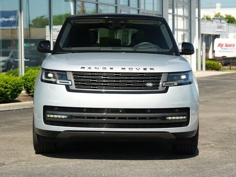 Used 2025 Land Rover Range Rover SE AWD/4WD image 25