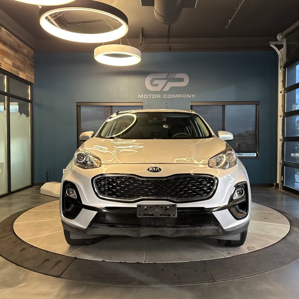 Used 2022 Kia Sportage LX AWD/4WD image 9