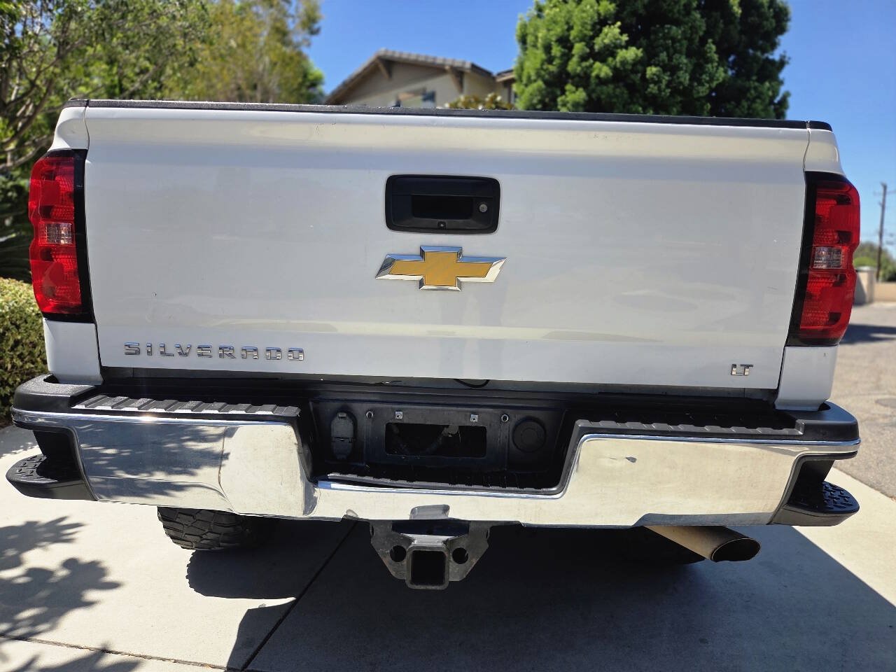 Used 2015 Chevrolet Silverado 2500 LT w/ LT Convenience Package AWD/4WD image 13