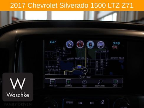 Used 2017 Chevrolet Silverado 1500 LTZ Z71 w/ Realtree Edition image 47
