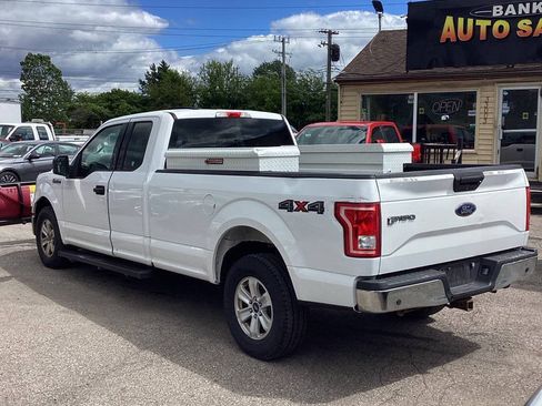 Used 2017 Ford F150 XLT w/ Trailer Tow Package AWD/4WD image 2