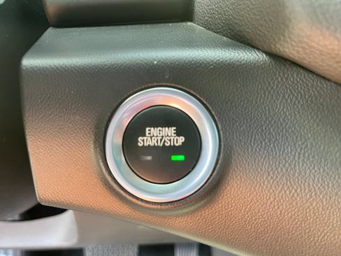 Used 2023 GMC Terrain SLE w/ Elevation Edition FWD image 18