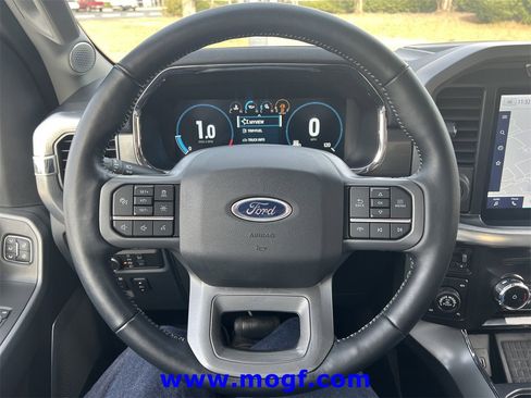 Certified 2022 Ford F150 Lariat w/ Equipment Group 502A High image 16