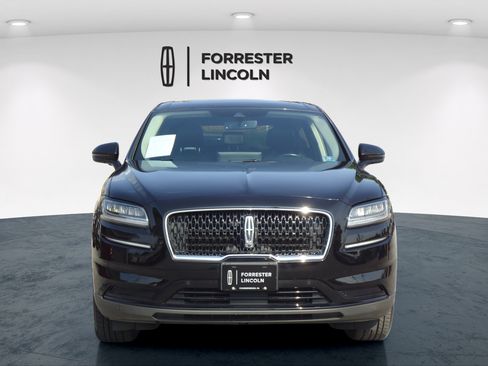 Used 2023 Lincoln Nautilus Reserve w/ Equipment Group 201A AWD/4WD image 8