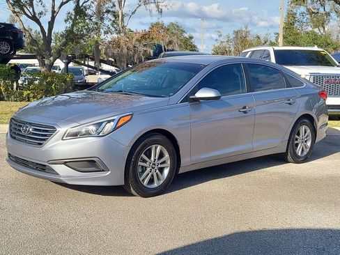 Used 2016 Hyundai Sonata SE image 8