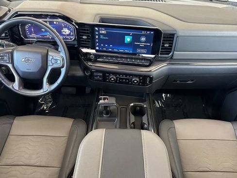 Used 2023 Chevrolet Silverado 1500 ZR2 w/ Technology Package AWD/4WD image 15