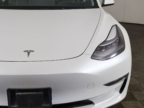 Used 2023 Tesla Model 3 Standard Range RWD image 15