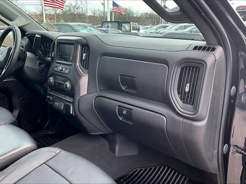 Used 2024 Chevrolet Silverado 1500 Custom Trail Boss image 16