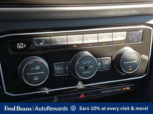 Certified 2023 Volkswagen Atlas SEL AWD/4WD image 23