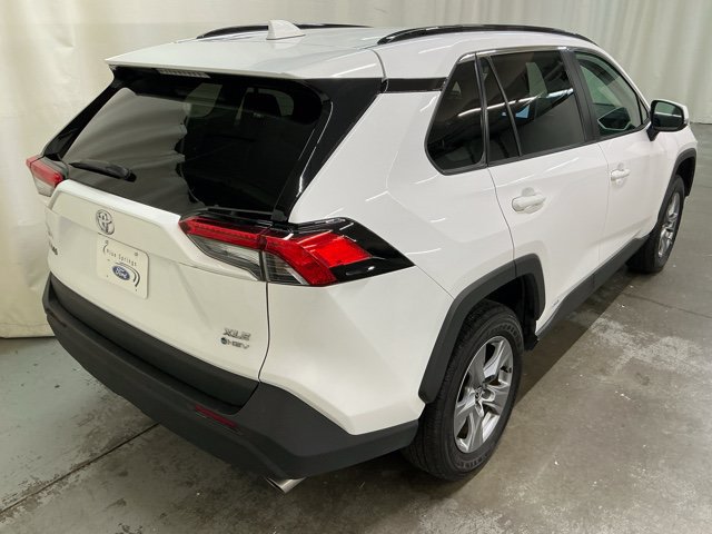 Used 2025 Toyota RAV4 XLE w/ Weather Package AWD/4WD image 3