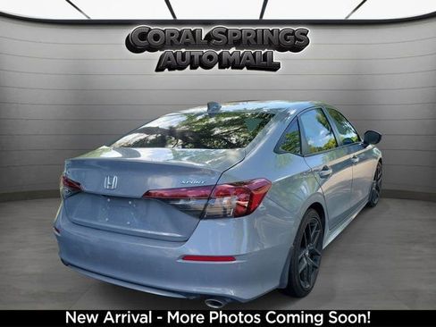 Used 2025 Honda Civic Sport image 2