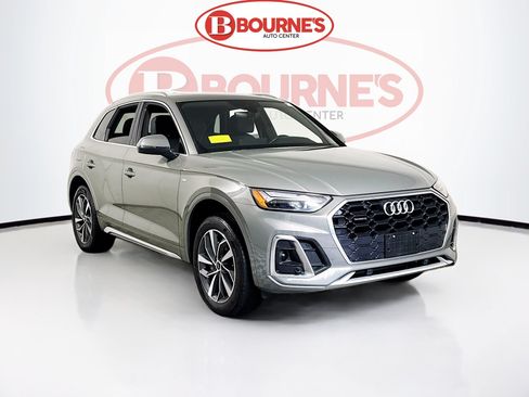 Used 2023 Audi Q5 2.0T Premium w/ Convenience Package AWD/4WD image 1