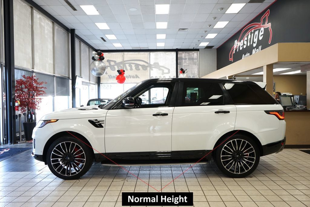 Used 2019 Land Rover Range Rover Sport HSE AWD/4WD image 4