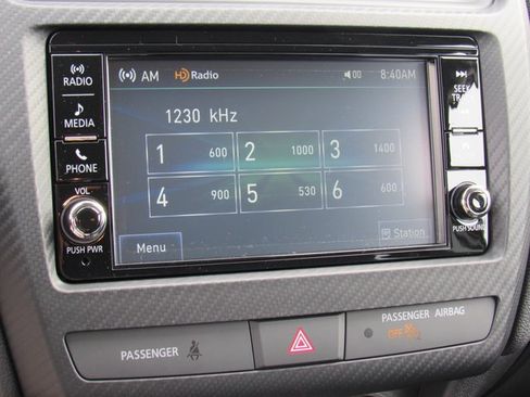 Used 2025 Mitsubishi Outlander Sport ES image 14