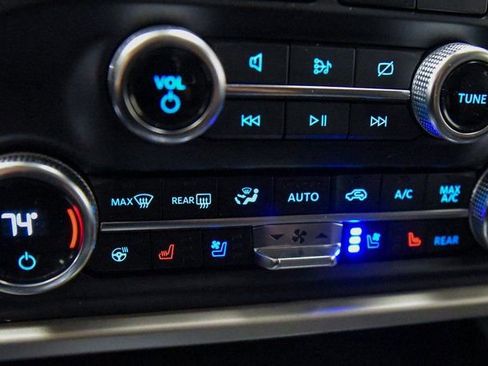 Used 2024 Ford Expedition Max XLT AWD/4WD image 27