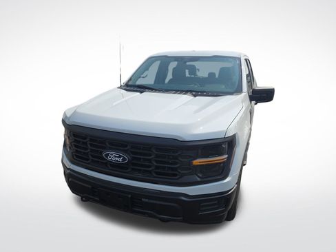 Used 2024 Ford F150 XL image 3