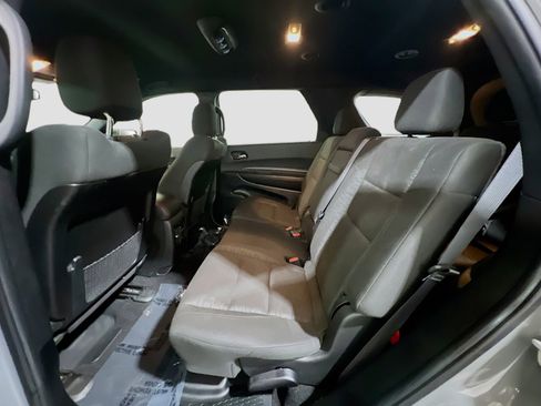 Used 2023 Dodge Durango GT RWD image 17