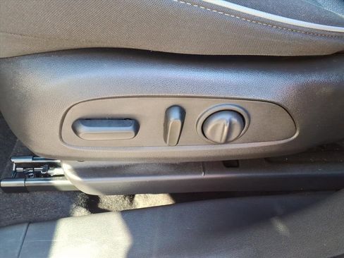 Used 2023 Chevrolet TrailBlazer LT w/ Convenience Package image 15