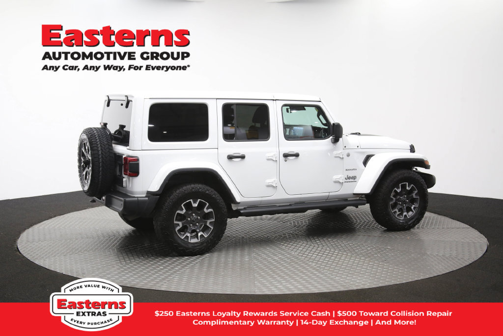 Used 2024 Jeep Wrangler Unlimited Sahara w/ Dual Top Group AWD/4WD image 43