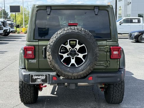 Used 2021 Jeep Wrangler Unlimited Rubicon AWD/4WD image 9