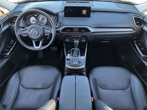 Used 2022 MAZDA CX-9 Touring image 11