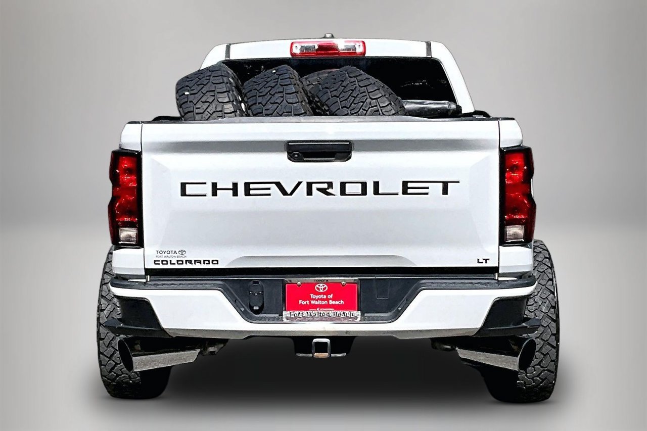 Used 2023 Chevrolet Colorado LT RWD image 6