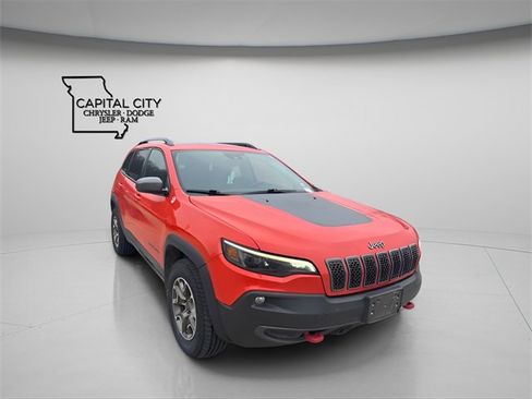 Used 2021 Jeep Cherokee Trailhawk w/ Sun, Sound & Nav Group image 2
