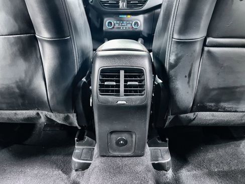 Used 2023 Ford Escape ST-Line AWD/4WD image 21