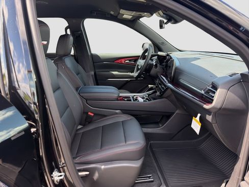 New 2026 Chevrolet Traverse Z71 w/ Enhanced Driving Package AWD/4WD image 18