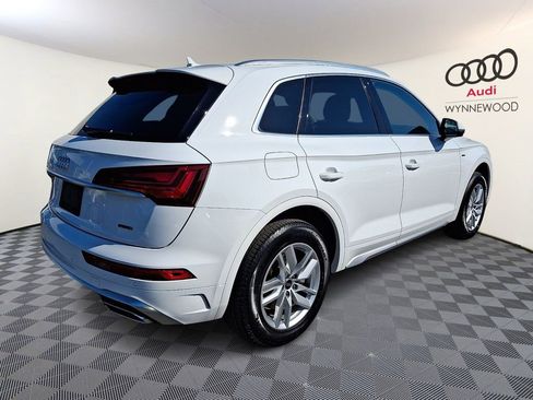 Certified 2023 Audi Q5 2.0T Premium w/ Convenience Package AWD/4WD image 6