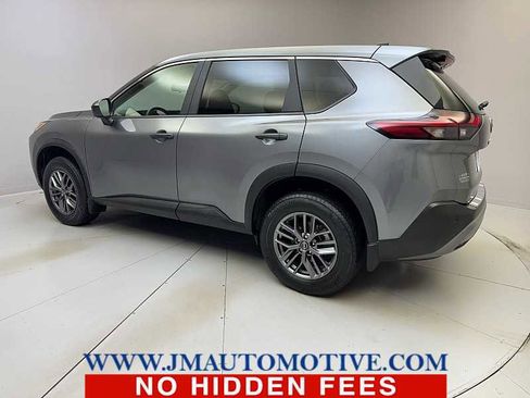 Used 2023 Nissan Rogue S image 3