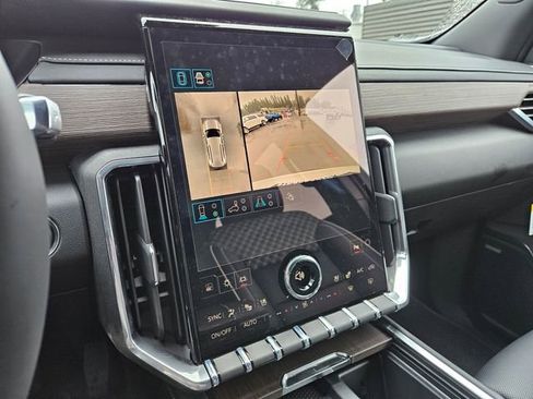 New 2026 GMC Acadia Denali w/ Super Cruise Package image 26