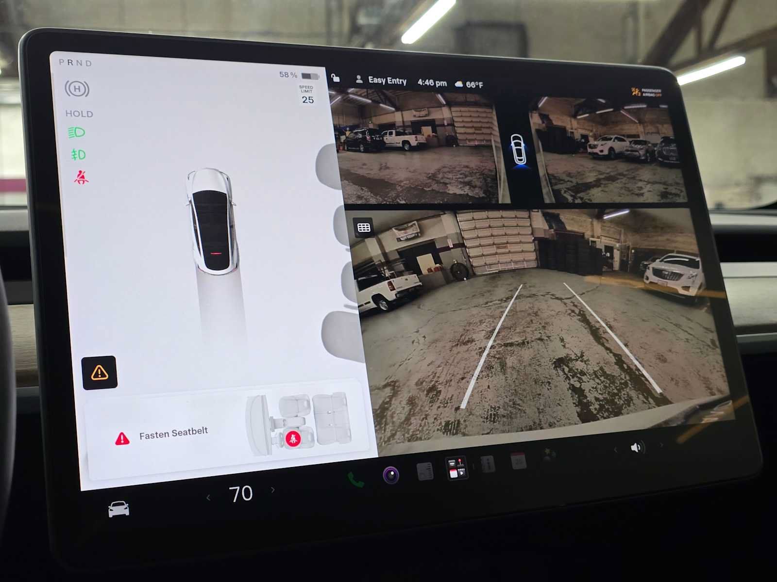 Used 2024 Tesla Model Y Performance AWD/4WD image 27