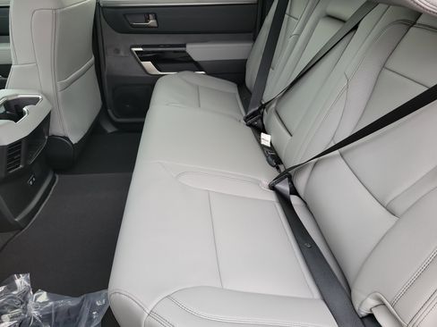 New 2026 Toyota Tundra Limited AWD/4WD image 12