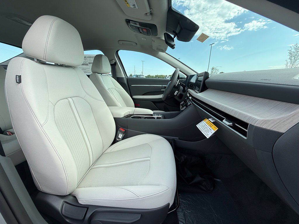 New 2026 Hyundai Sonata Blue FWD image 29