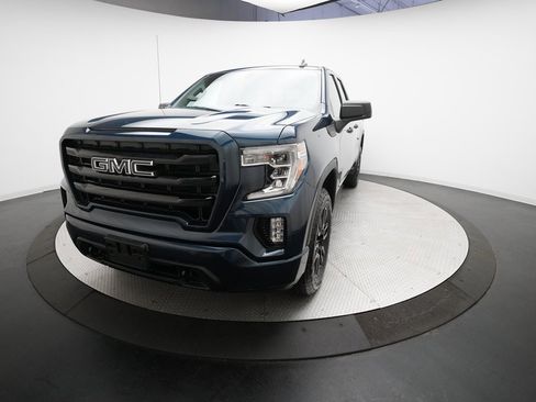 Used 2021 GMC Sierra 1500 Elevation w/ Preferred Package image 32