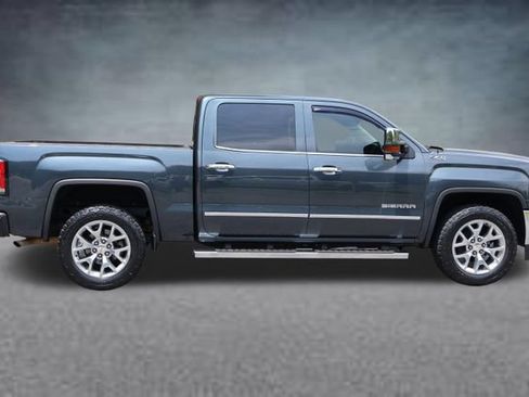 Used 2018 GMC Sierra 1500 SLT w/ SLT Premium Package AWD/4WD image 2