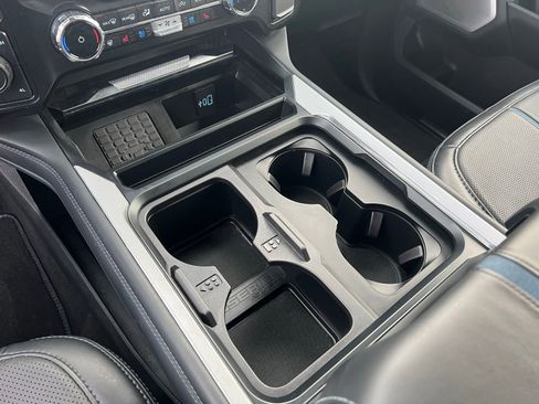 Used 2025 Ford F350 Platinum image 15