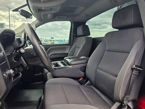 Used 2018 GMC Sierra 1500 2WD Regular Cab image 12