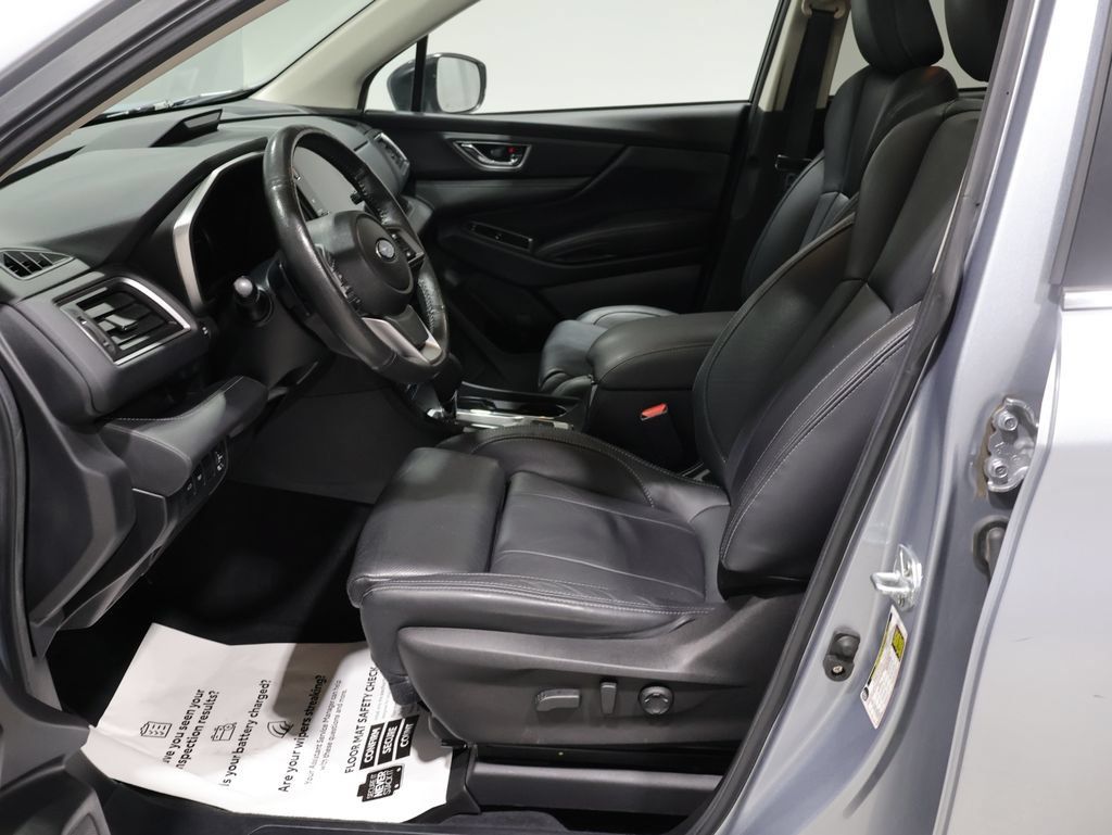 Used 2024 Subaru Ascent Limited w/ Technology Package AWD/4WD image 9