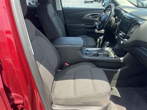 Certified 2019 Chevrolet Traverse LT FWD image 26